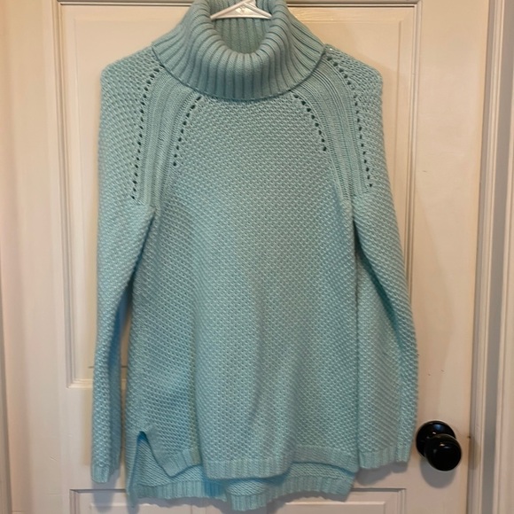 Talbots chunky Turtle Neck Sweater Lambswool blend in light bluish green Sz Sm - Picture 2 of 8